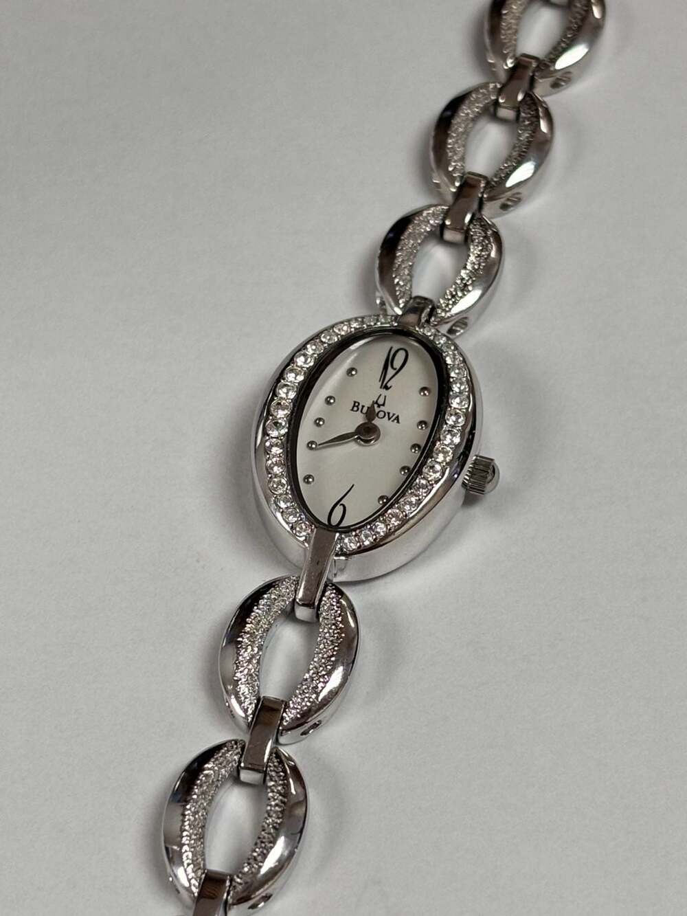 Bulova Oval Crystal Watch C833120 vintage